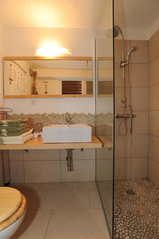 Apartments Authentic Baska 2 Rum bild